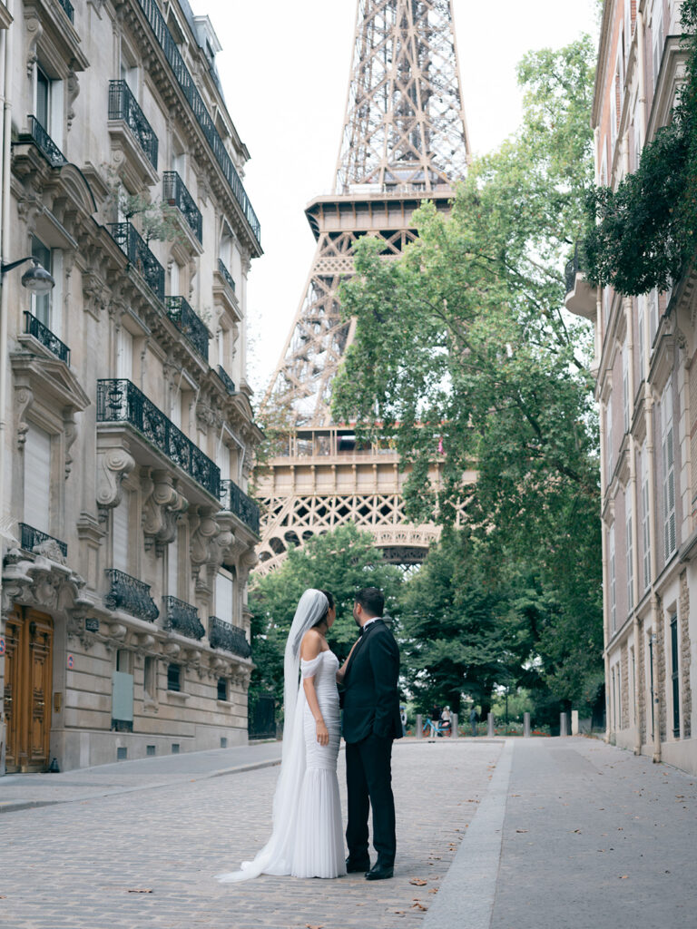 Paris wedding photography in a street with Eiffel Tower view