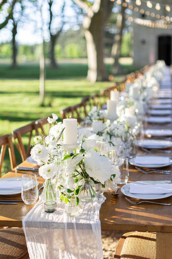 Photograph of an outdoor wedding table's details at Château de Fonscolombe
